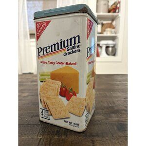Vintage Nabisco Premium Saltine Crackers Tin